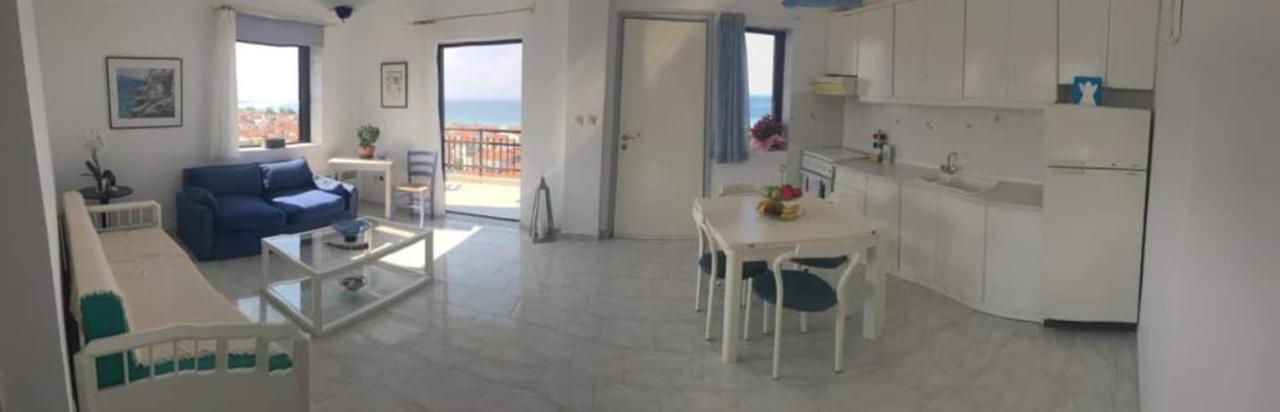 Seabreeze-Family Home Políhrono Kültér fotó